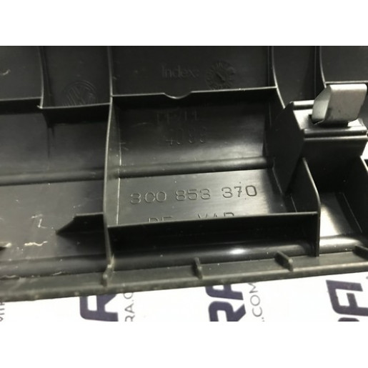 Накладка порога внутренняя правая VW Passat B7 2010- 3C0853370